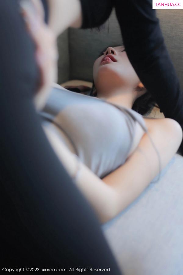   [XiuRen]高清写真图 2023.08.18 No.7258 模特合集 瑜伽美腿第79张图片
